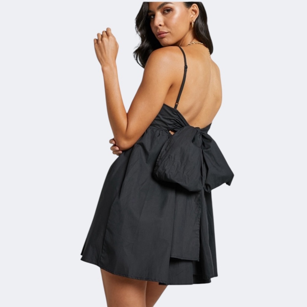 NWT Showpo Pink Diamond Clover Babydoll Mini Dress in Black Size US 6